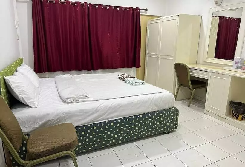 هتل Paradise In Bangkok