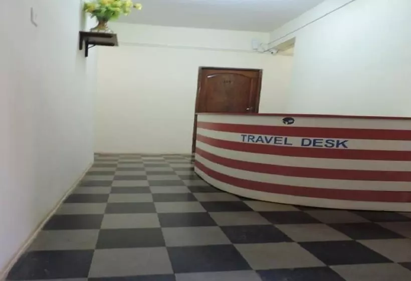 ホテル Room Maangta 327   Panjim