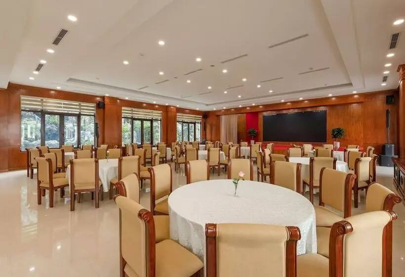 هتل Convention Center Sapa