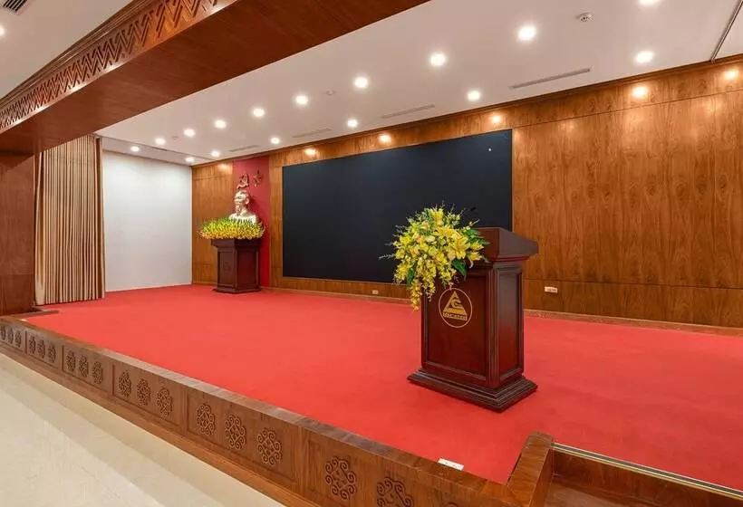 هتل Convention Center Sapa