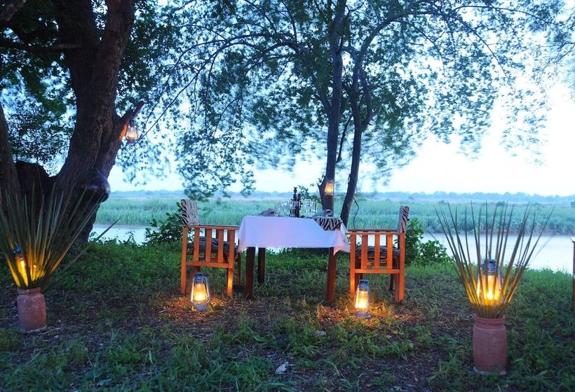 Отель Selous Kulinda Camp