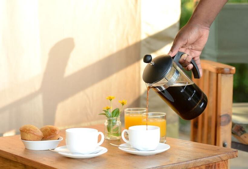 Отель Selous Kulinda Camp