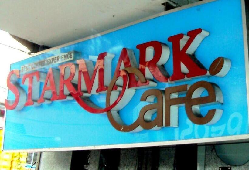 בית מלון כפרי Starmark