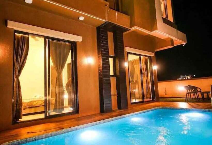 Отель Steppe House By Sharma Realty