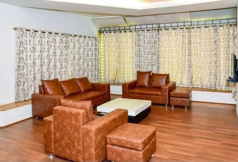 Hotelli Surya Kiran Miramar