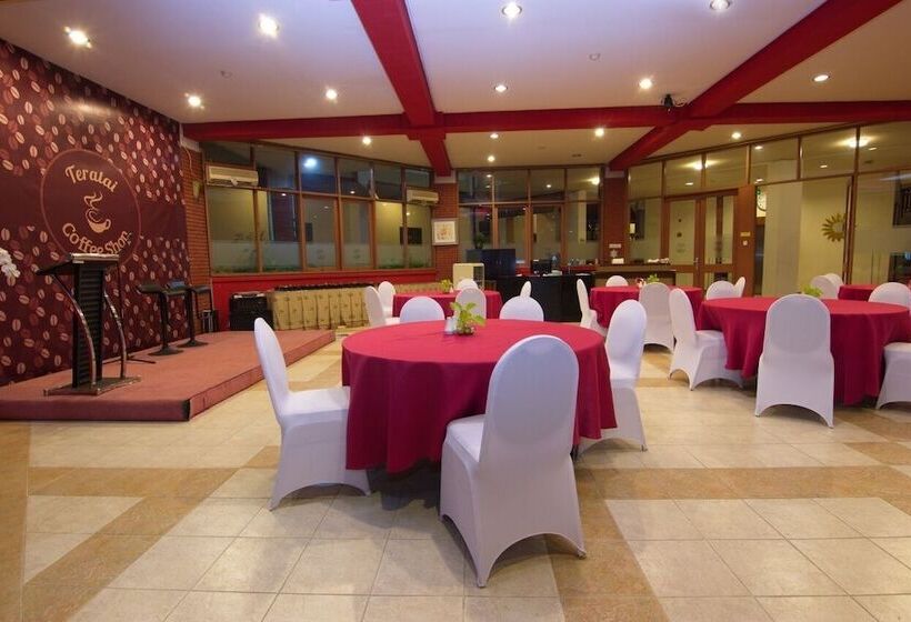 Hotel Wisma Makara Suite Powered By Archipelago