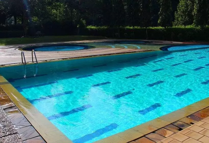 Hotelli Wisma Makara Suite Powered By Archipelago