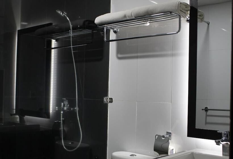 Hotel Wisma Makara Suite Powered By Archipelago