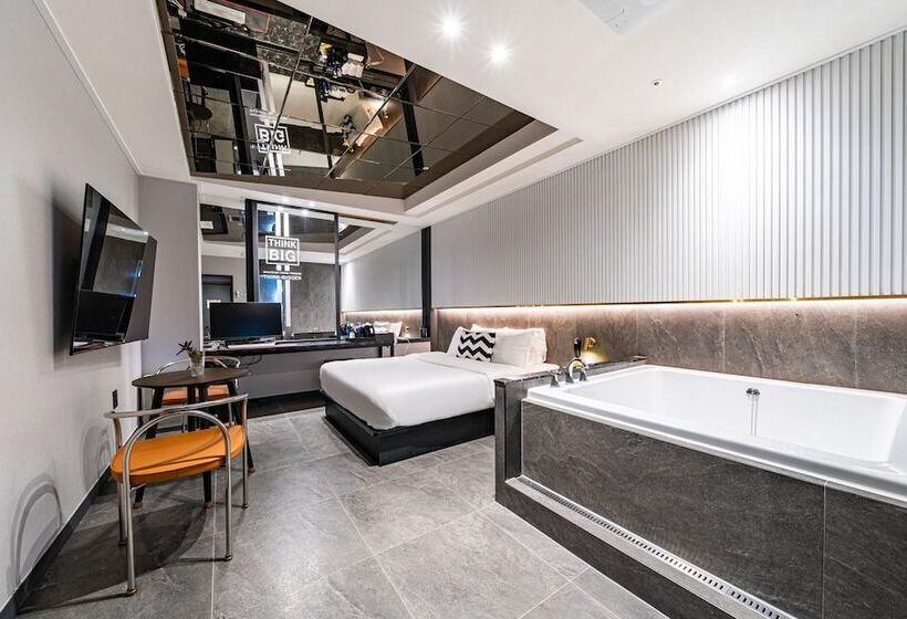 מוטל Bundang View