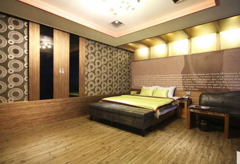 مُتل Busan Station Bt