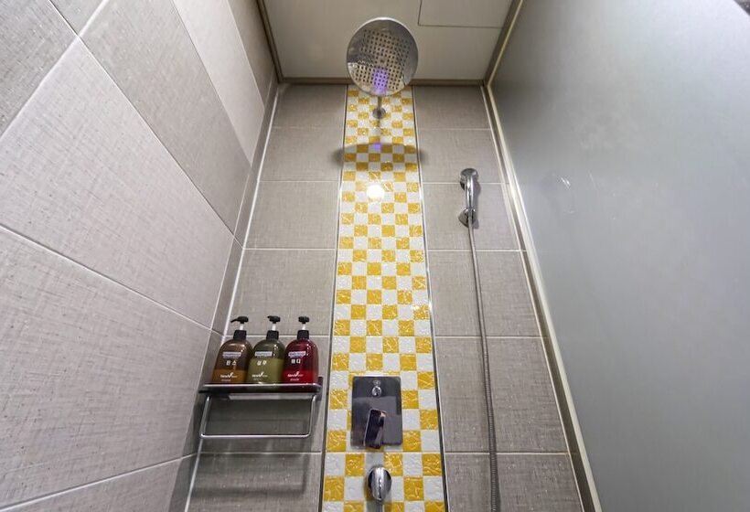 مُتل Busan Station Bt