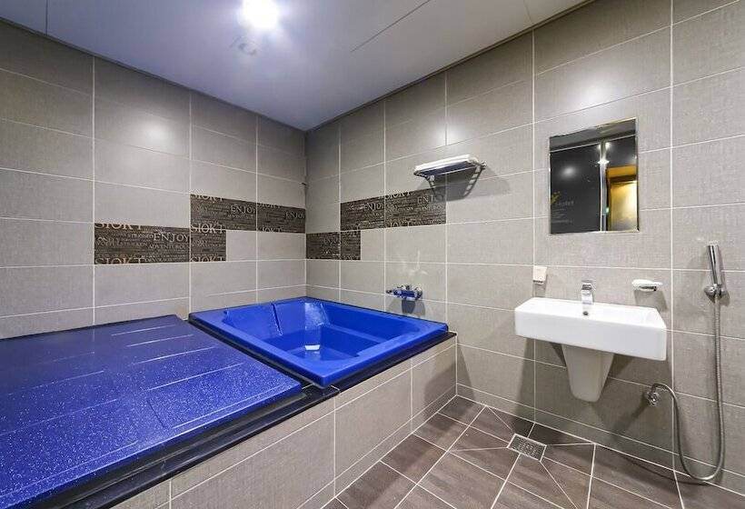 مُتل Busan Station Bt