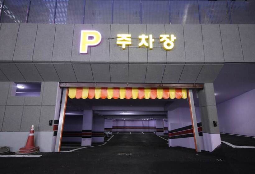 مُتل Busan Station Bt