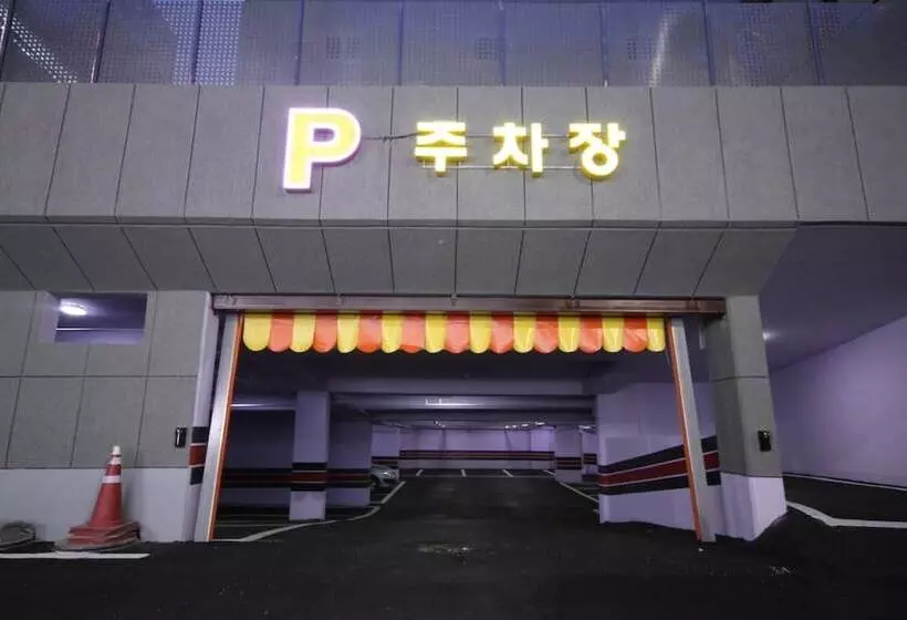 مُتل Busan Station Bt