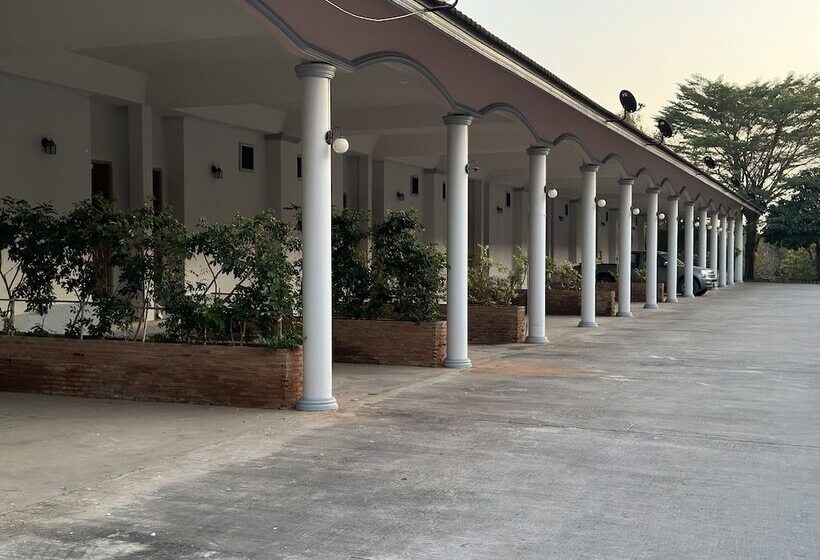 מוטל Maingam Resort