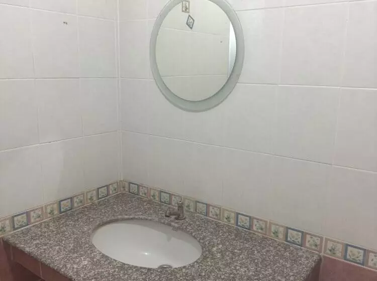 モーテル Maingam Resort