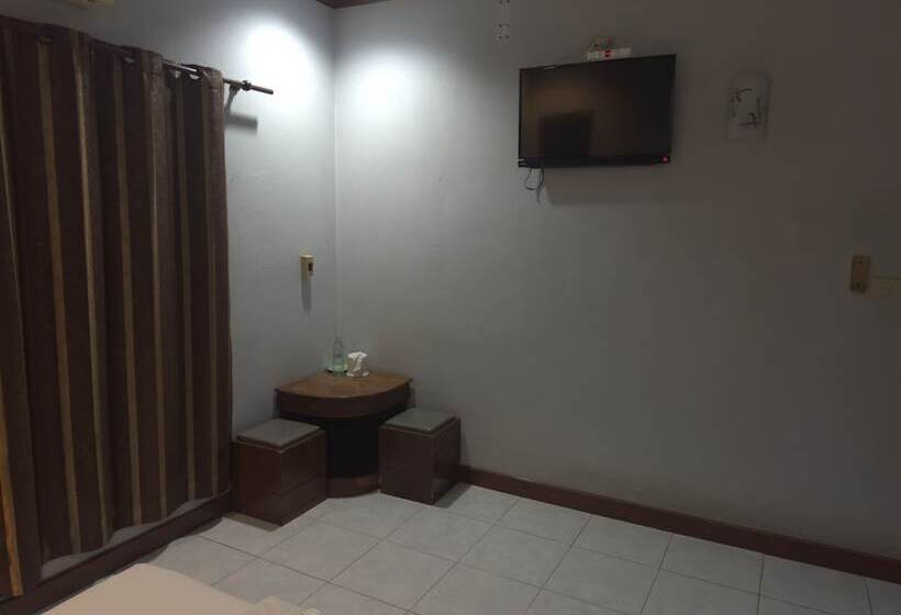 מוטל Maingam Resort