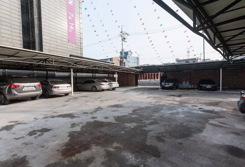 Motel Suwon Guundong Rampart