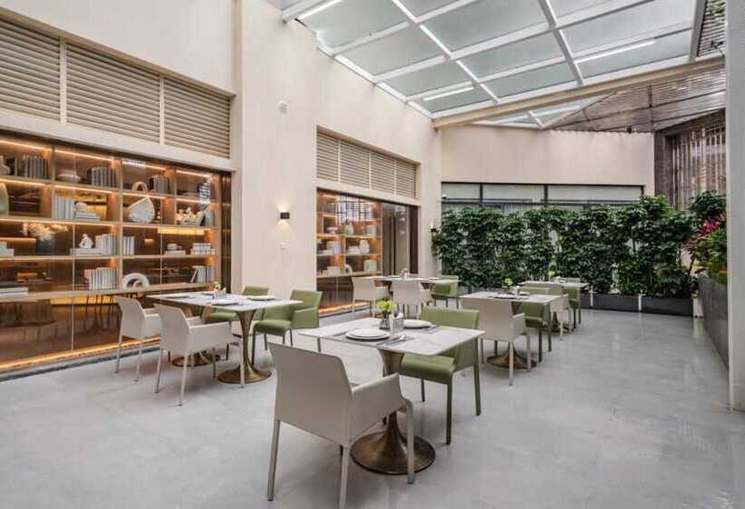 The Skytel Hotel Shenzhen Central Park