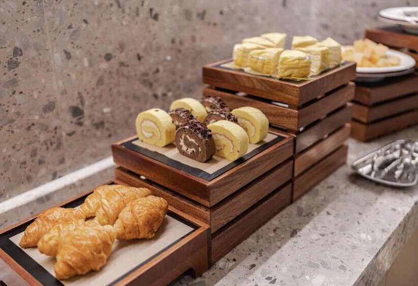 The Skytel Hotel Shenzhen Central Park