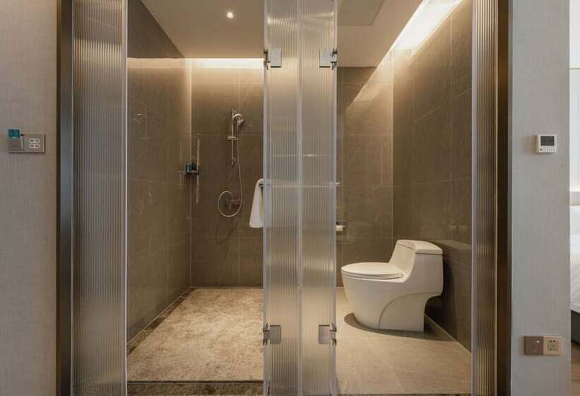 The Skytel Hotel Shenzhen Central Park