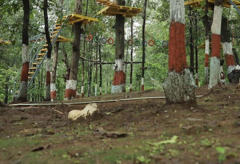 Treebones Resort And Adventure Park