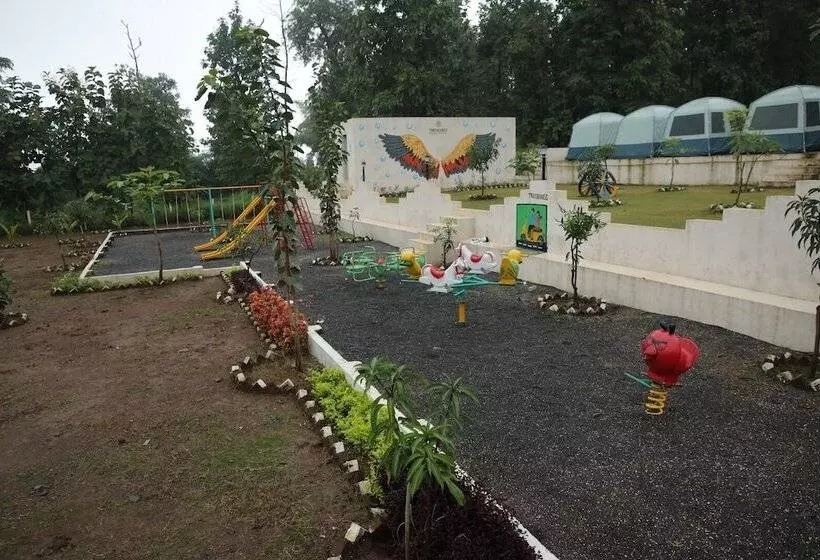 Treebones Resort And Adventure Park
