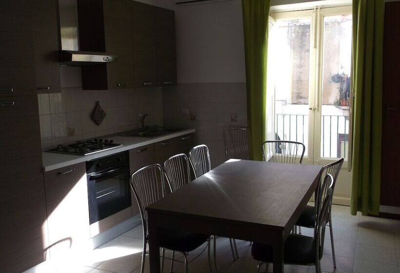 住宿加早餐  Centro Storico