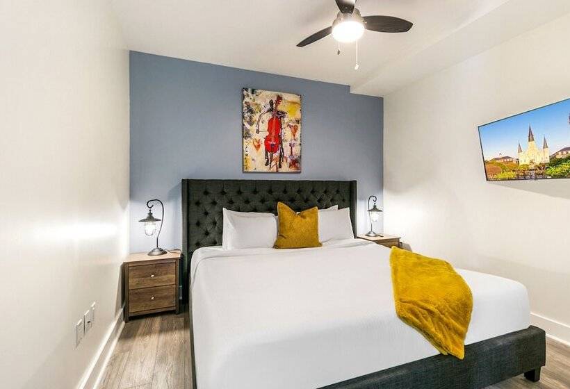 Big Easy Elegance 4br Condo In Nola