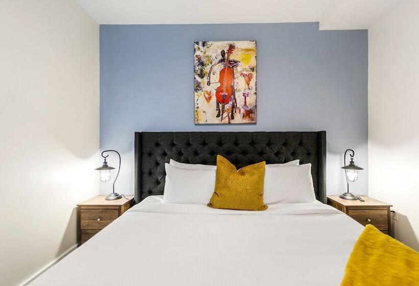 Big Easy Elegance 4br Condo In Nola