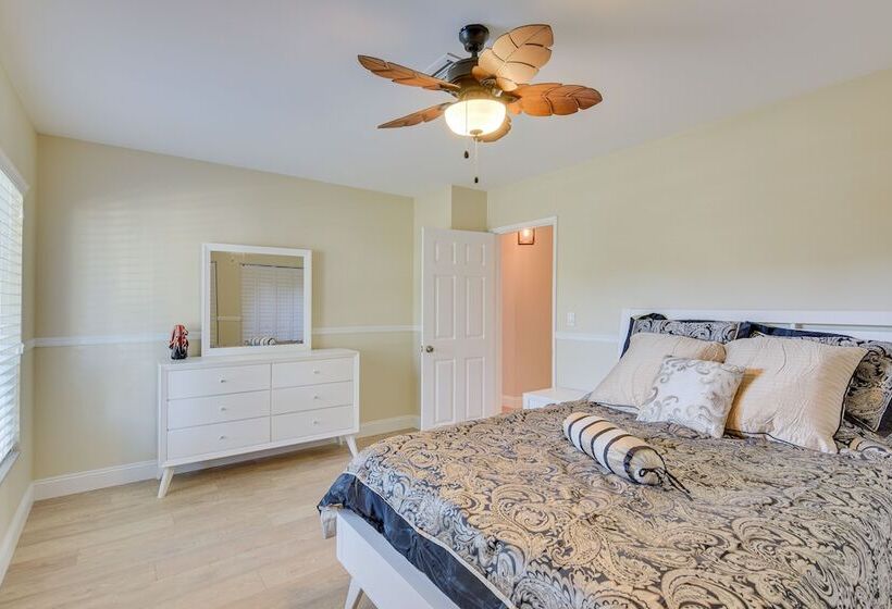 Canal Front Fort Lauderdale Oasis W/ Boat Dock!