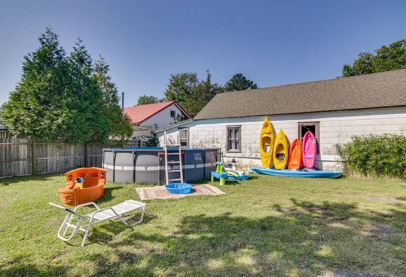 Chincoteague Home W/ Pool   Walkable Location!