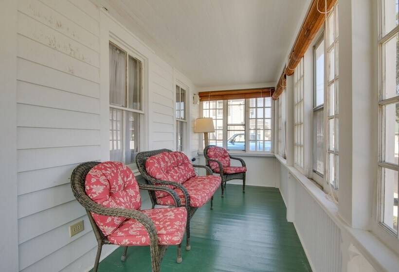 Chincoteague Home W/ Pool   Walkable Location!