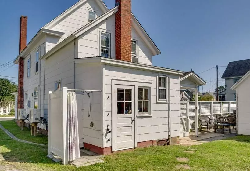 Chincoteague Home W/ Pool   Walkable Location!
