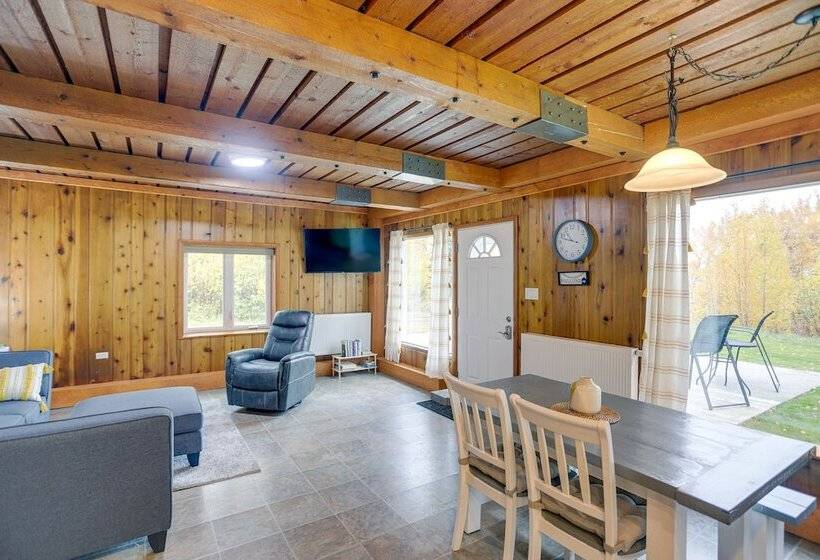 Cozy Fairbanks Cabin ~ 11 Mi To Downtown!