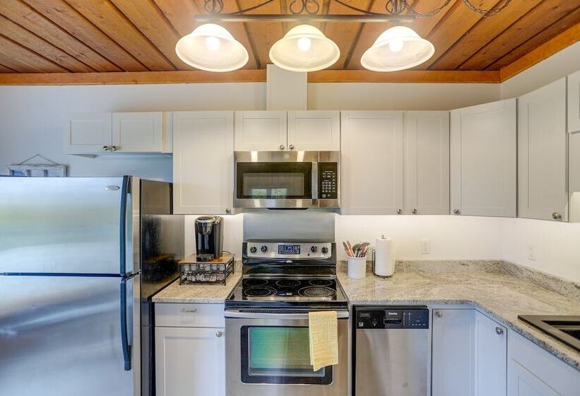 Cozy Fairbanks Cabin ~ 11 Mi To Downtown!