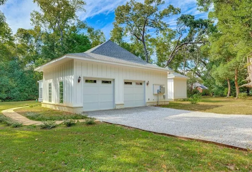 Fairhope Cottage: 2 Mi To Town & Pier!