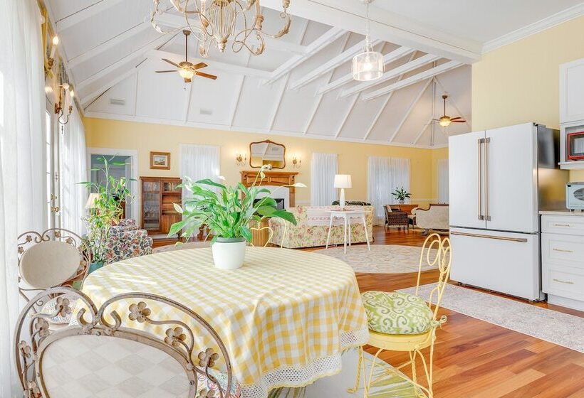 Fairhope Cottage: 2 Mi To Town & Pier!