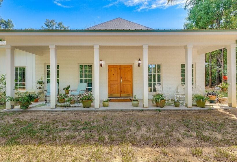 Fairhope Cottage: 2 Mi To Town & Pier!