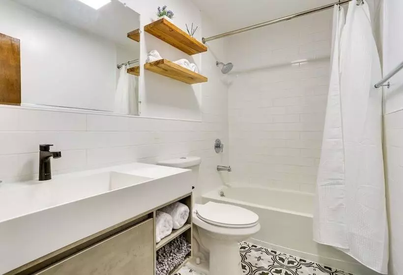 Glen Spey Cabin With Deck: 1 Mi To Mohican Lake!