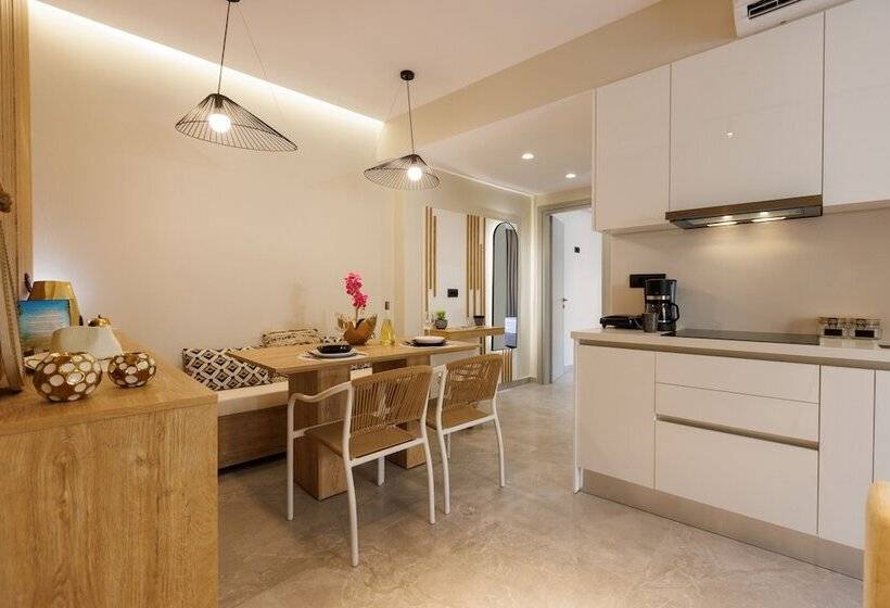 Hersonissos Beach Front Suites