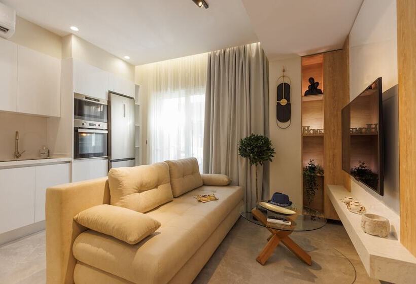 Hersonissos Beach Front Suites