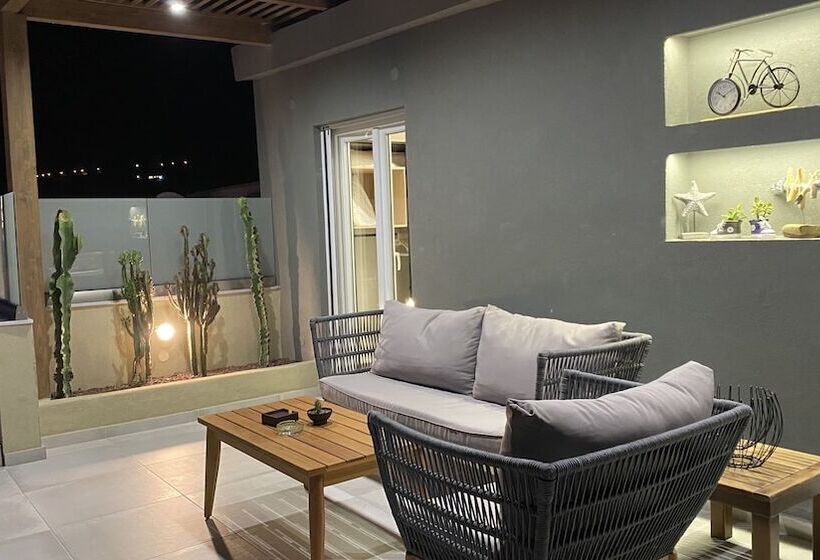 Hersonissos Beach Front Suites