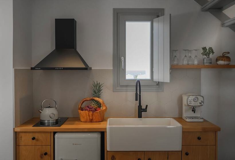 Hotel Aegean Diamonds Luxury Suites