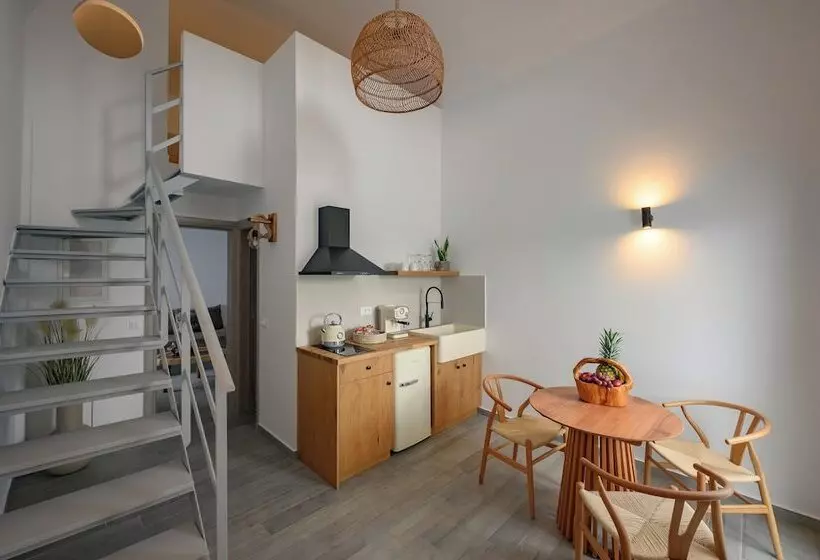 Hotelli Aegean Diamonds Luxury Suites