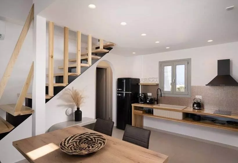 Hotelli Aegean Diamonds Luxury Suites