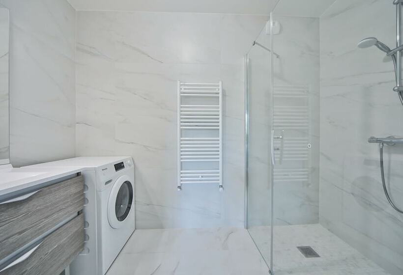 هتل Blue Night International 71