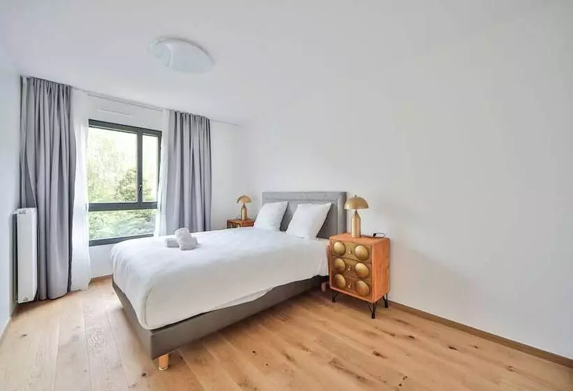 Hotelli Blue Night International 71