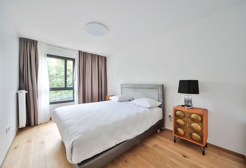 酒店 Blue Night International 71