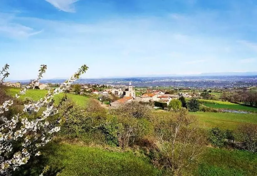 ホテル Château De Villars